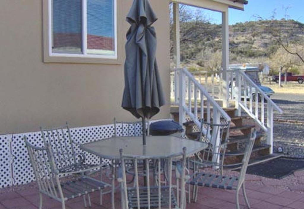 Verde Valley Studio Park Model Cabin 16 คอตตอนวูด ภายนอก รูปภาพ